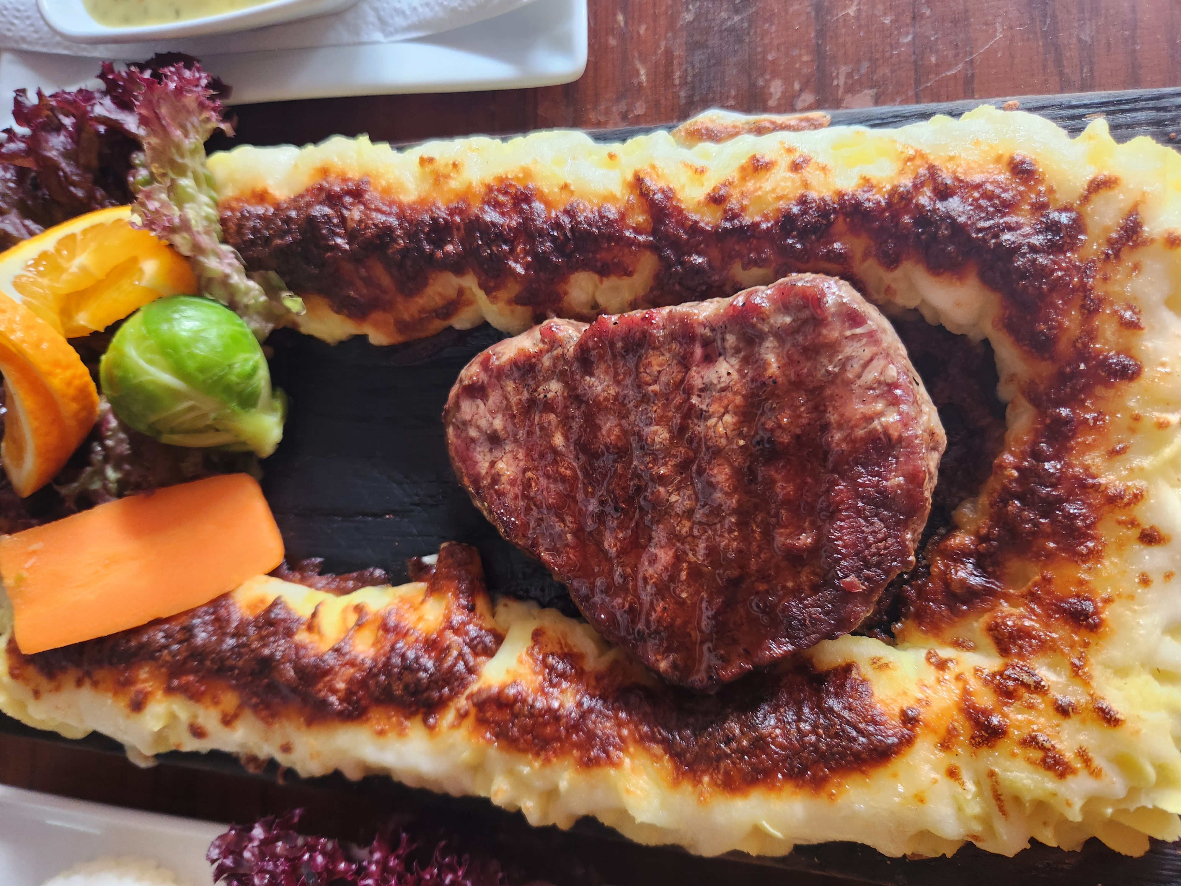 Plank steak